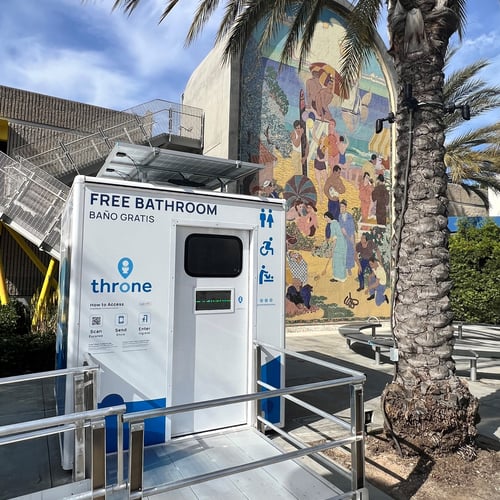 Picture of Throne Smart Toilets