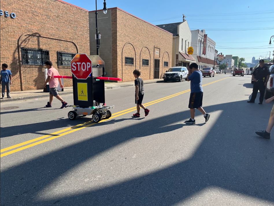 Picture of Robot Helping Pedestrians Cross Intersections Safely